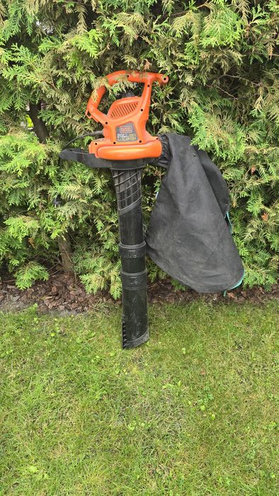 Odkurzacz ogrodowy Black Decker 2800 W za 30 zeta