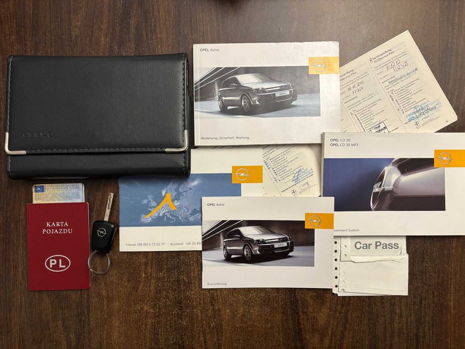 OPEL ASTRA H Kombi | 1.6 Benzyna | 105 KM | 2005r.