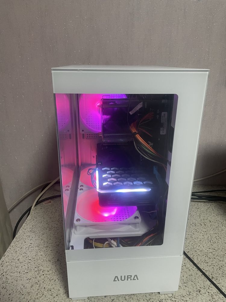 Продам топовый игровой пк. Ryzen 7 5700x, 3060ti, 32gb 3200, ssd 500.