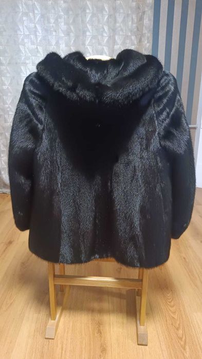 Норкова шуба утеплена / Розмір SM
