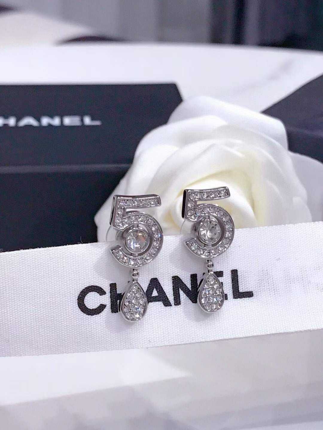 Kolczyki Chanel 230404