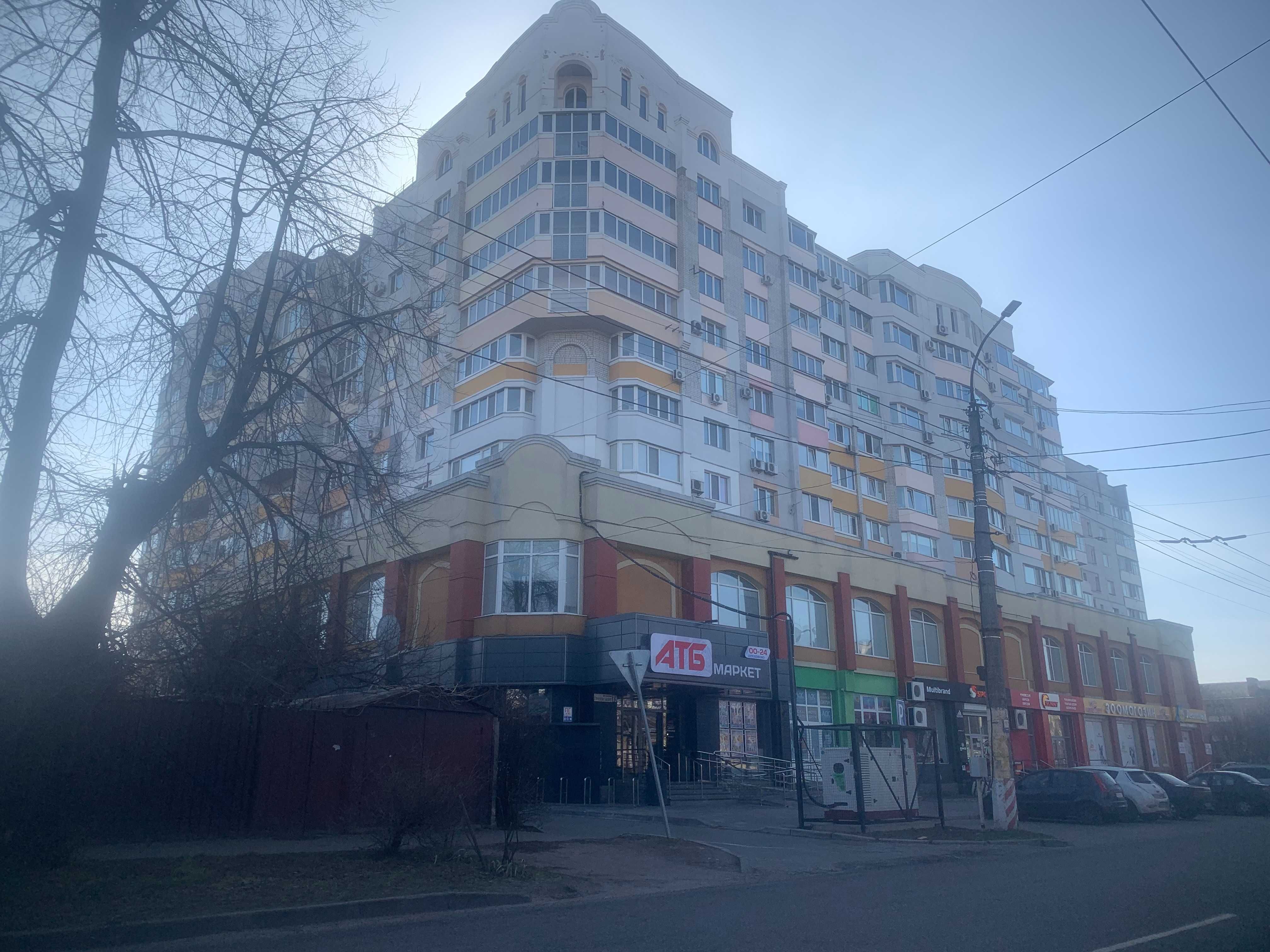 Продаж 2к квартири 108,3 кв. м Черкаси, вул. М.Грушевського 73