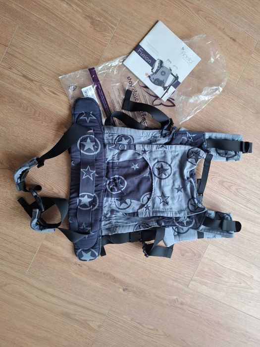 Nosidlo niemowlęce Fidella Fusion