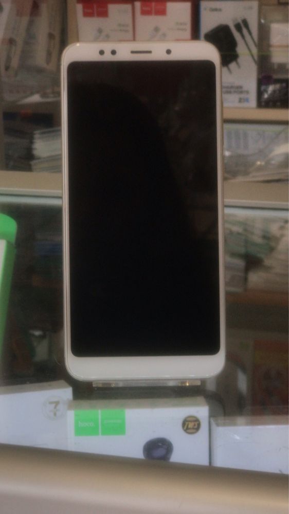 Xiomi redmi 5 plus 4/64