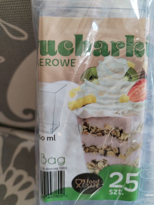 Kubki deserowe 48szt. z łyżeczkami idealne do deserów polecam