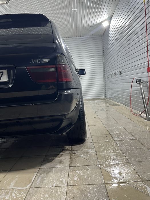 Продаю х5 в дуже хорошому стані