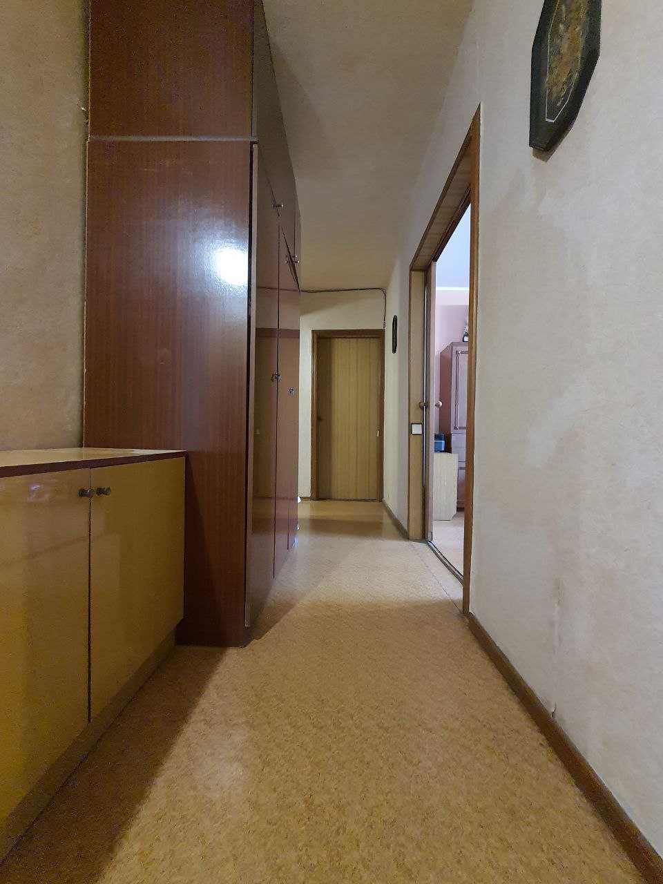 Продам 3 к. квартиру ж/м Северный, ул. Семафорная, 32