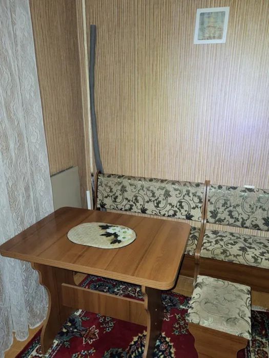 Продається квартира у м. Кропивницький з меблями та технікою.