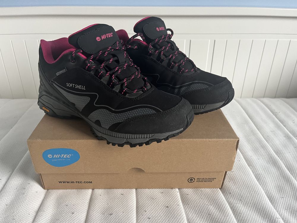 Buty całoroczne trekkingowe KANGRI niskie HI-TEC rozm. 40