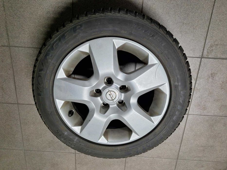 Opony zimowe + felgi R16 Opel