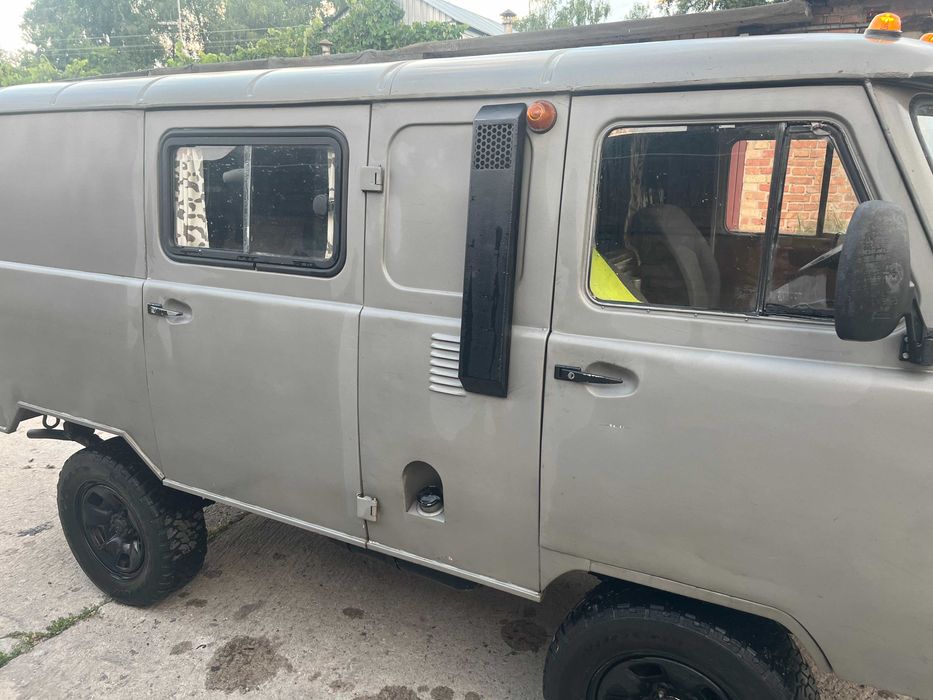 Продажа УАЗ 2206