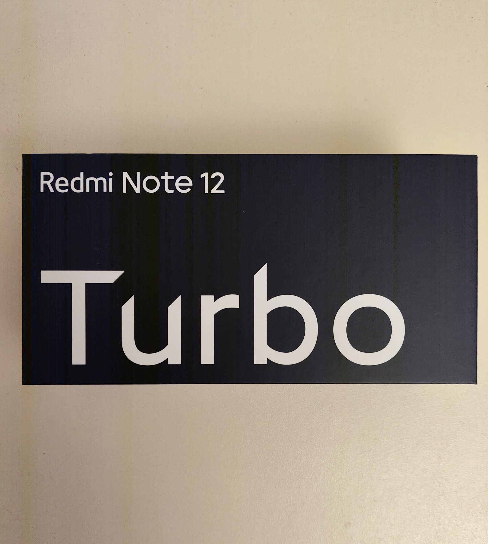 Redmi note 12 turbo 8/256 (Poco f5) смартфон + чехол