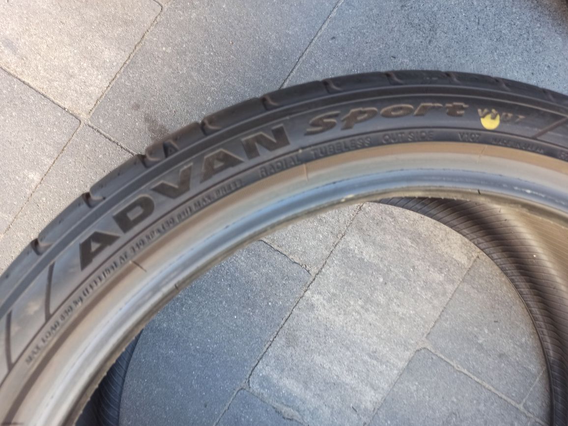 Летняя резина ПАРА 245/35 R19 Yokohama Advan V107