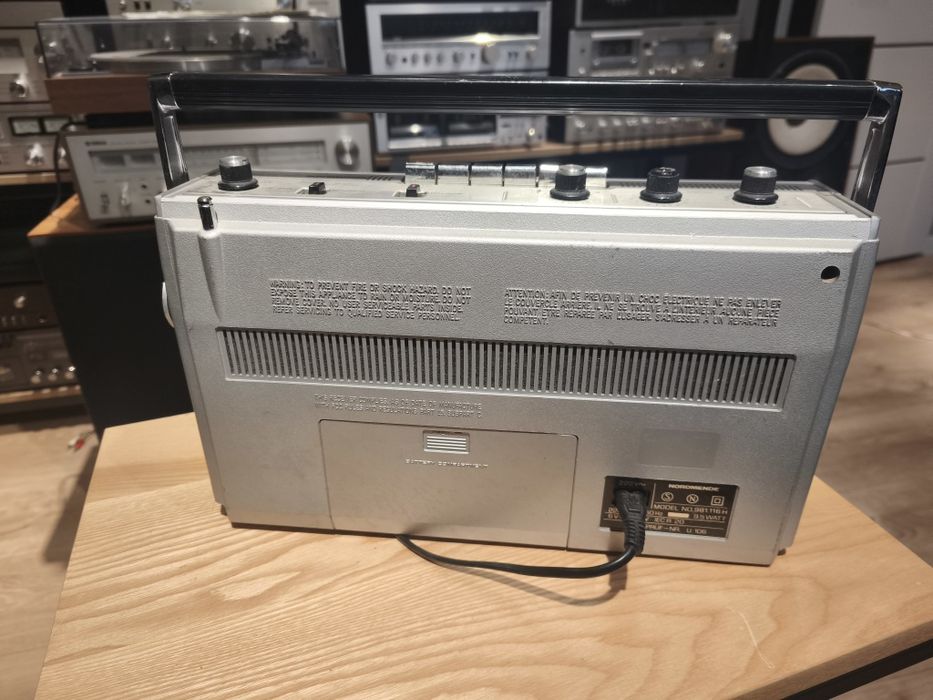 Radiomagnetofon Nordmende RK 1284