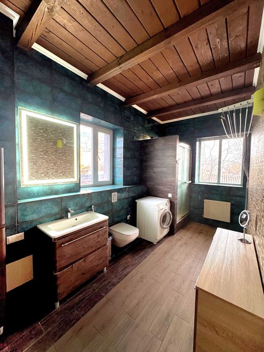 Терміновий продаж будинку 288 кв.м. Мила, Стоянка, Бузова