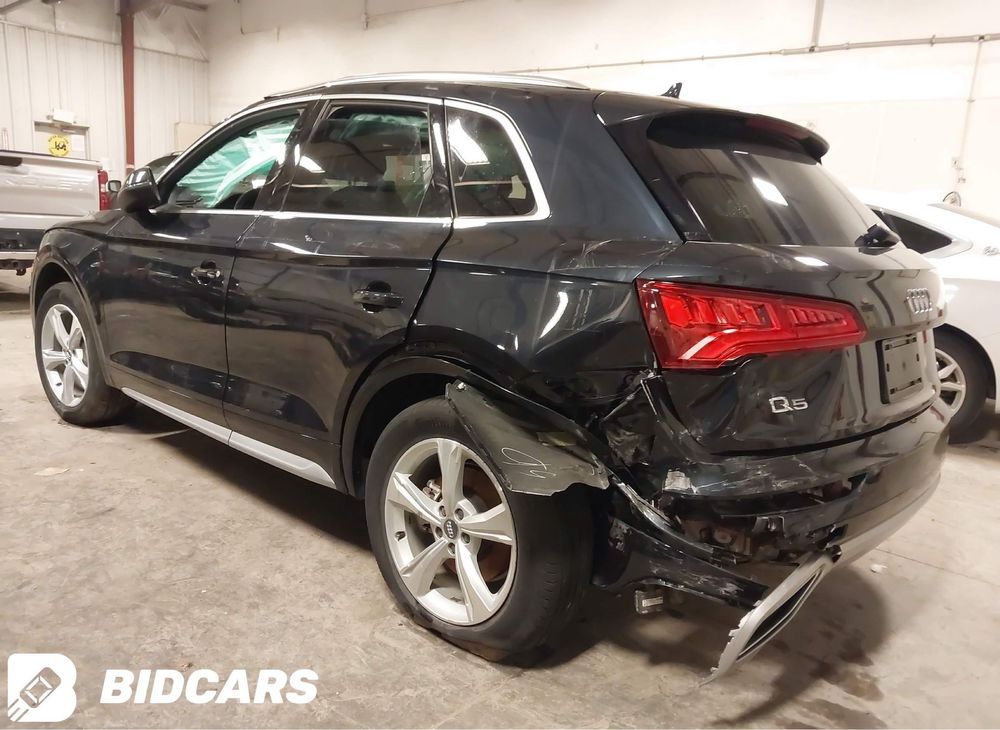Audi Q580A 2.0tfsi з сша в наявності