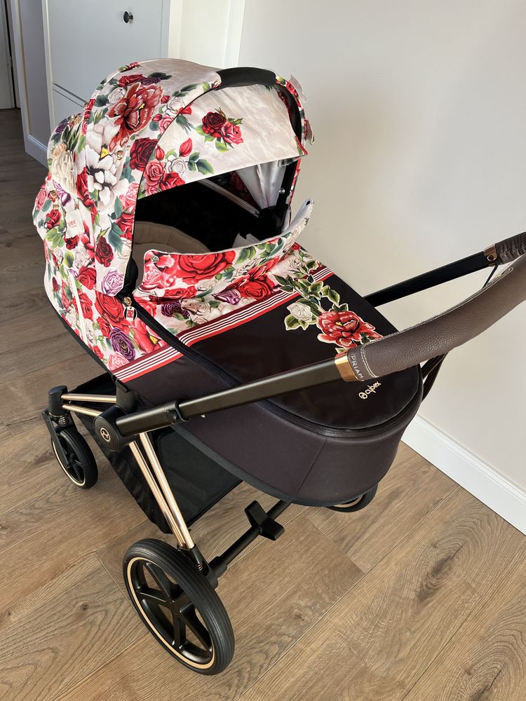 Cybex Priam 2.0 Spring Bloosom light 4w1