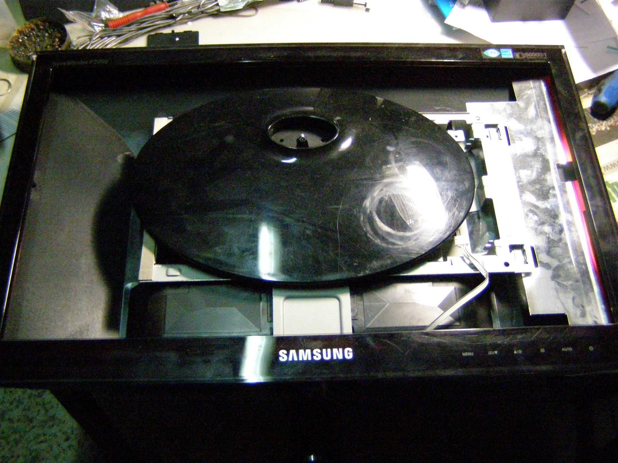 Samsung P2050N---разборка