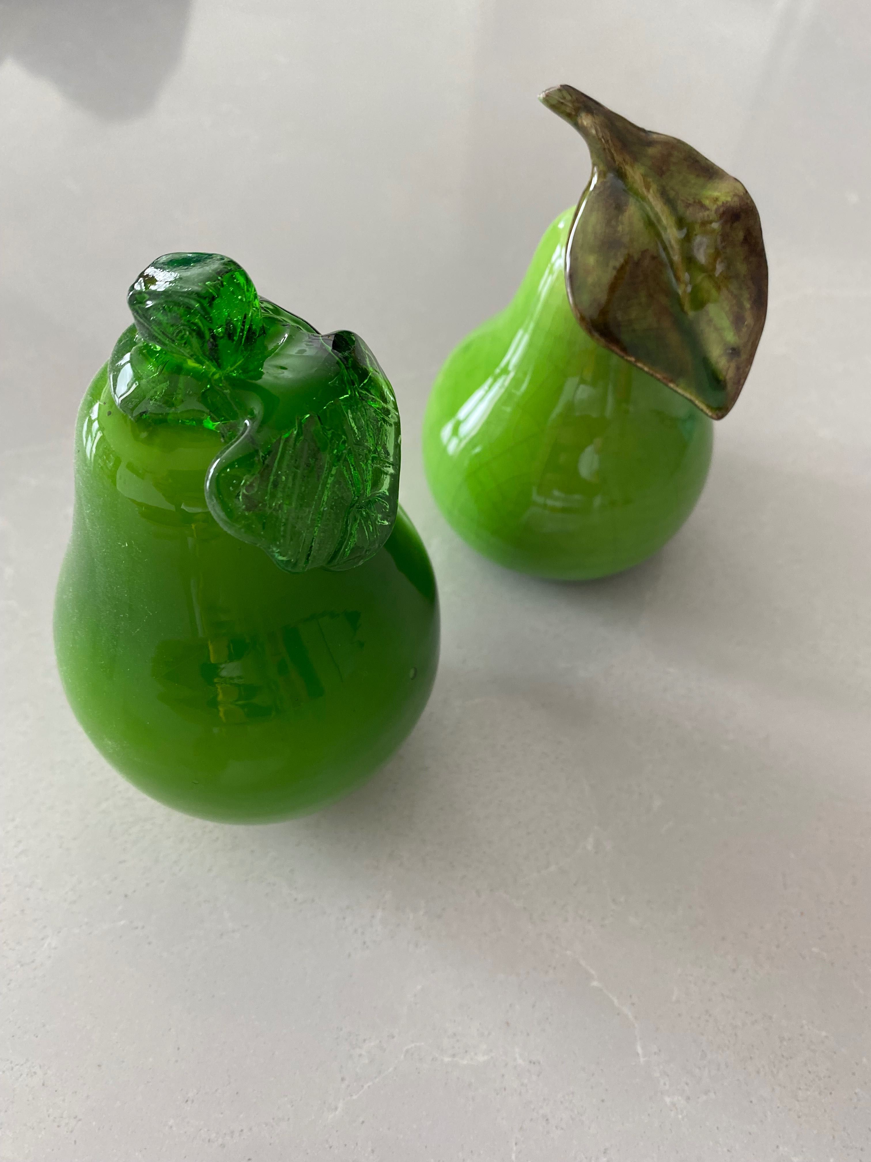 Pêras de arte em vidro estilo Murano