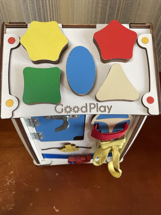 Бізібудинок з  9 місяців