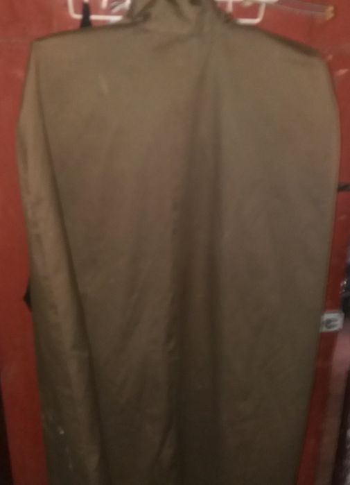 Предлагается плащпалатка советская