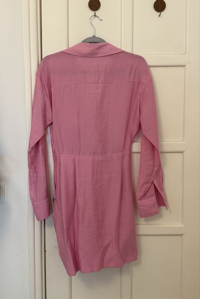 Vestido drapeado rosa Zara