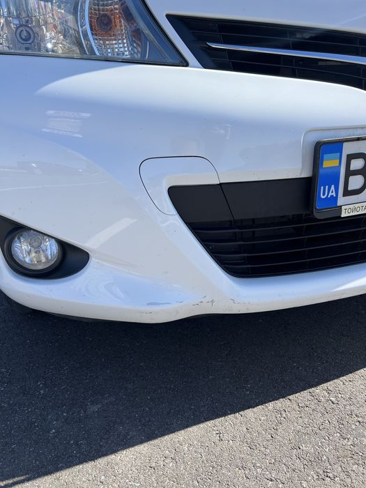 Toyota Yaris 2014р., офіційний автомобіль, без ДТП