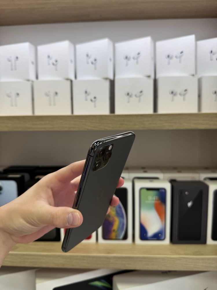 iPhone 11 Pro Max 256GB Space Gray