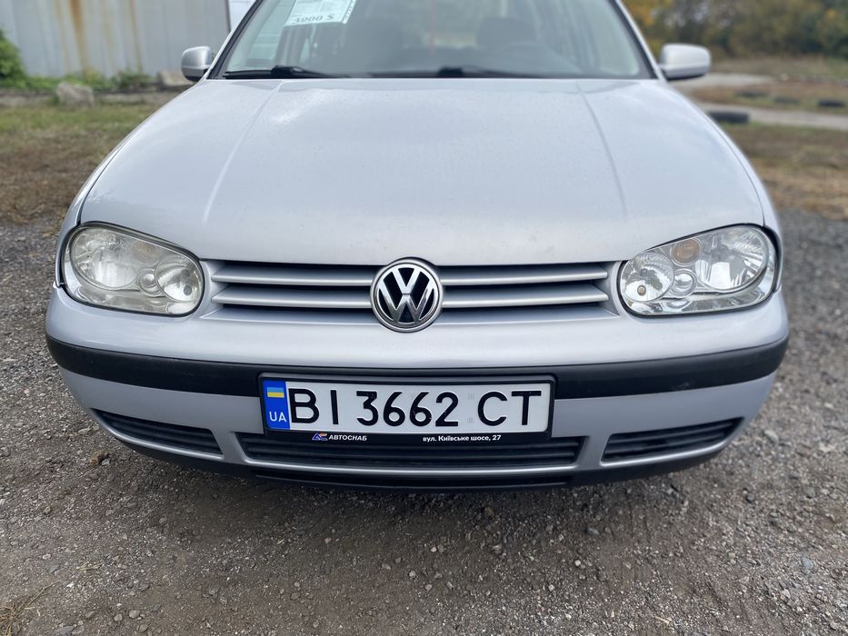 Гольф-4 Універсал 1.6 бензин