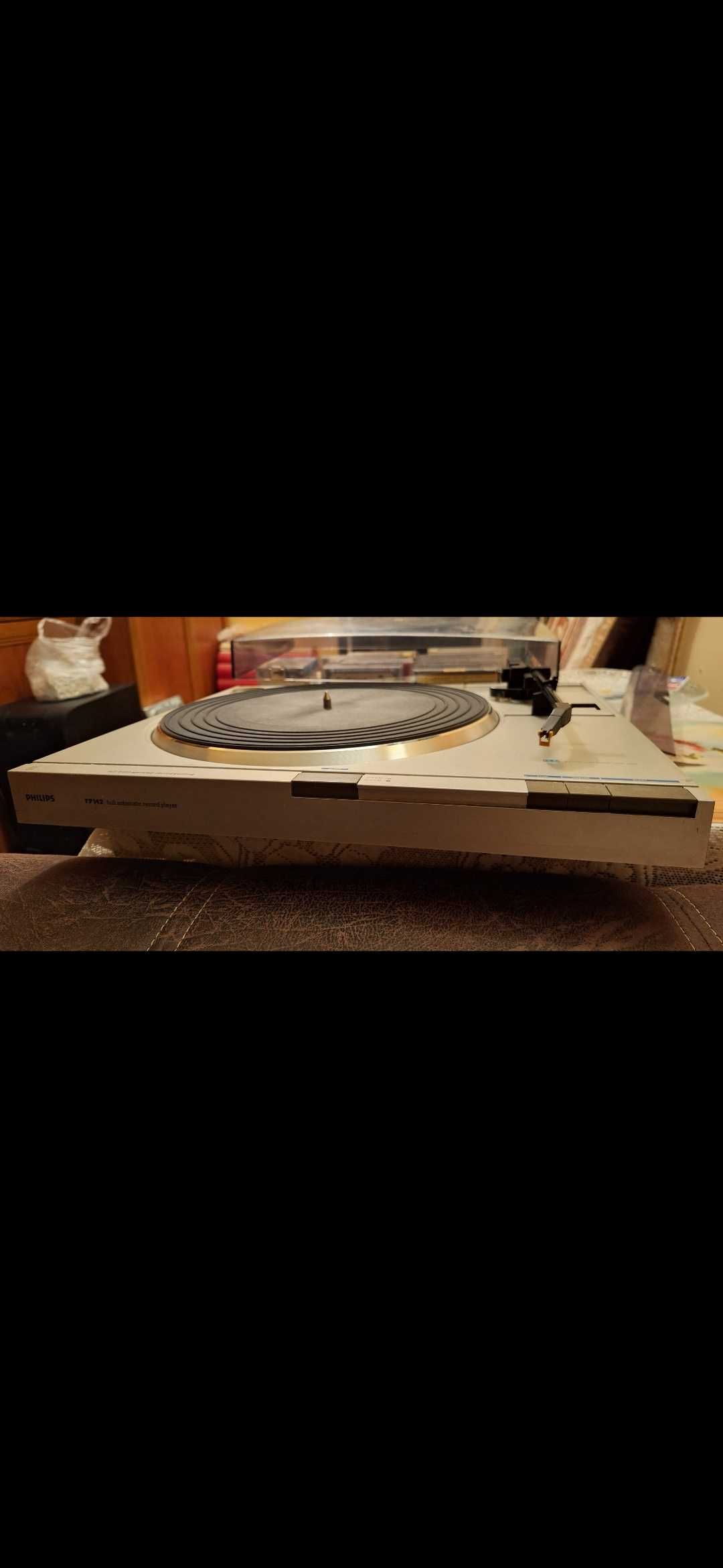 Gramofon automatyczny Philips +przedwzmacniacz
