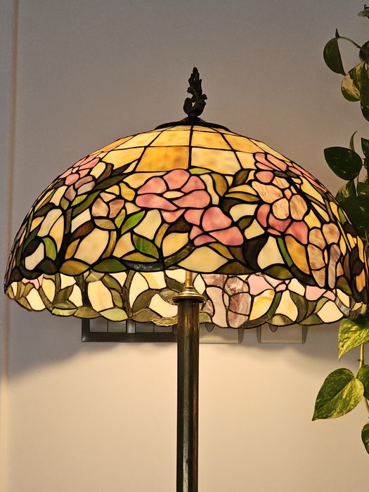 Lampa witrazowa duza Tiffany Styl.Podstawa mosiedz.Super stan.