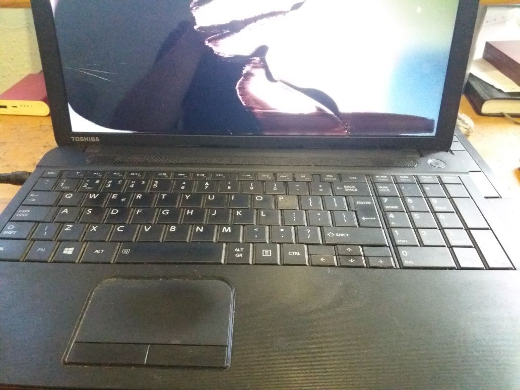 Laptop toshiba satellite C50D