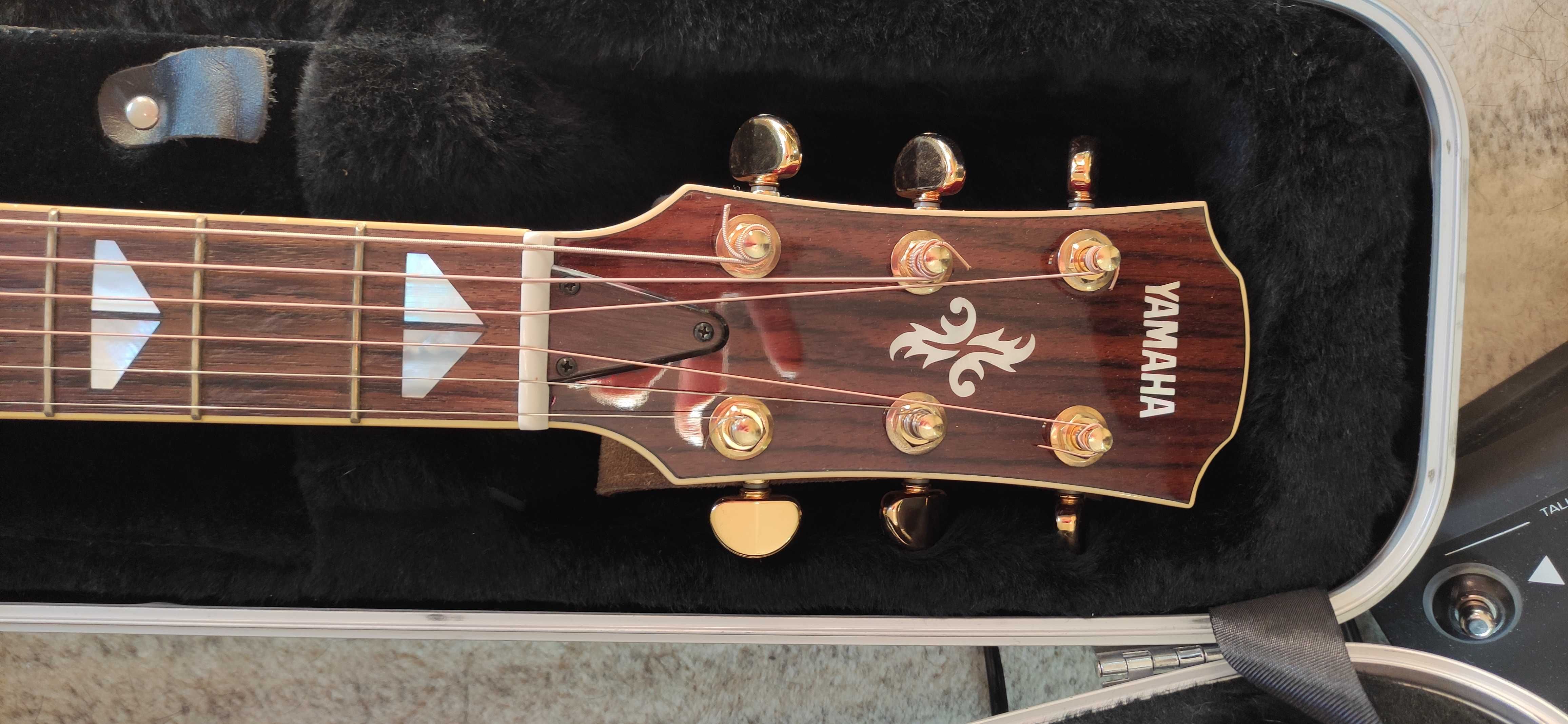 Gitara elektroakustyczna YAMAHA APX-900 CRB + GATOR (twardy futerał)
