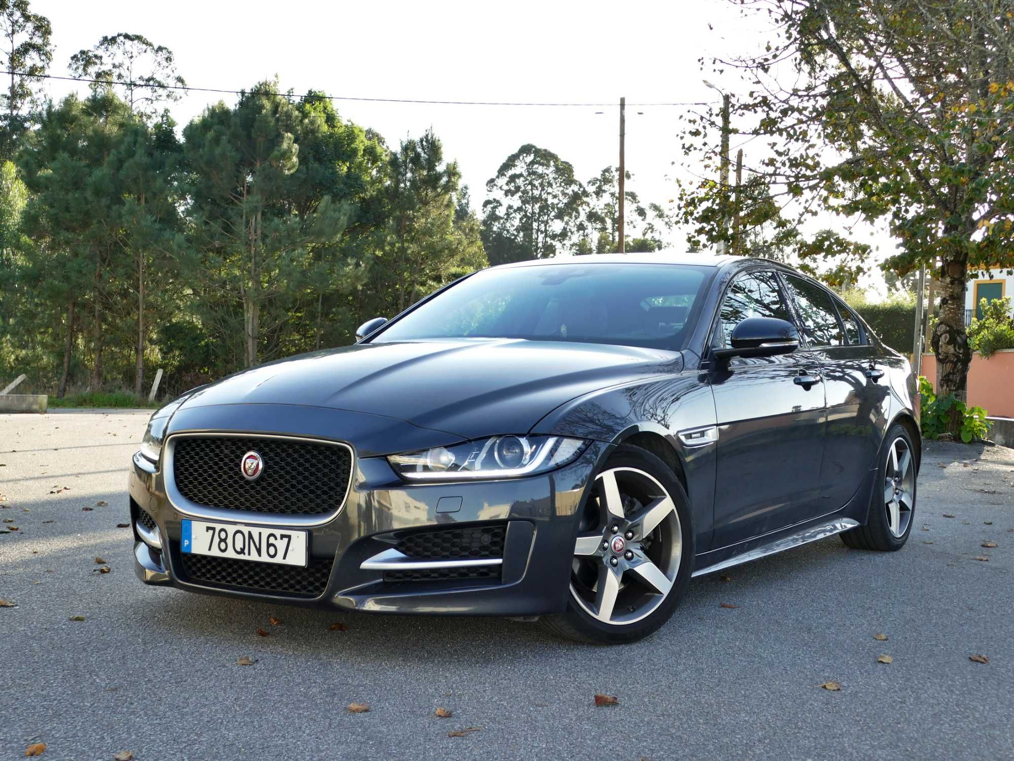 Jaguar XE R-Sport Câmera 180cv Nacional