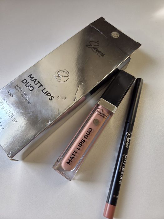 Pomadka i konturówka Elever Nude