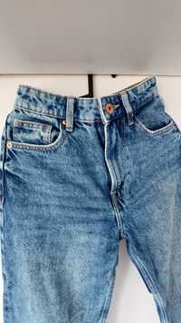 Spodnie jeansowe typu boyfriend - Bershka