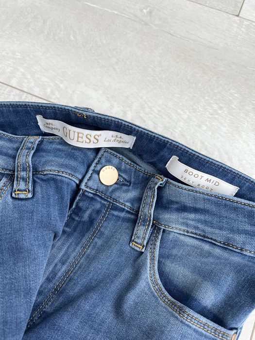 Джинсы Guess клёш