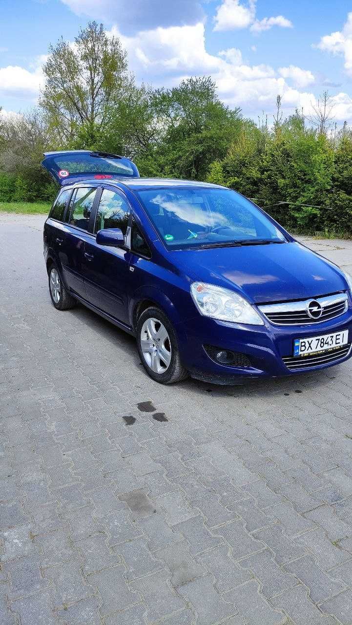 OPEL Zafira B 2009