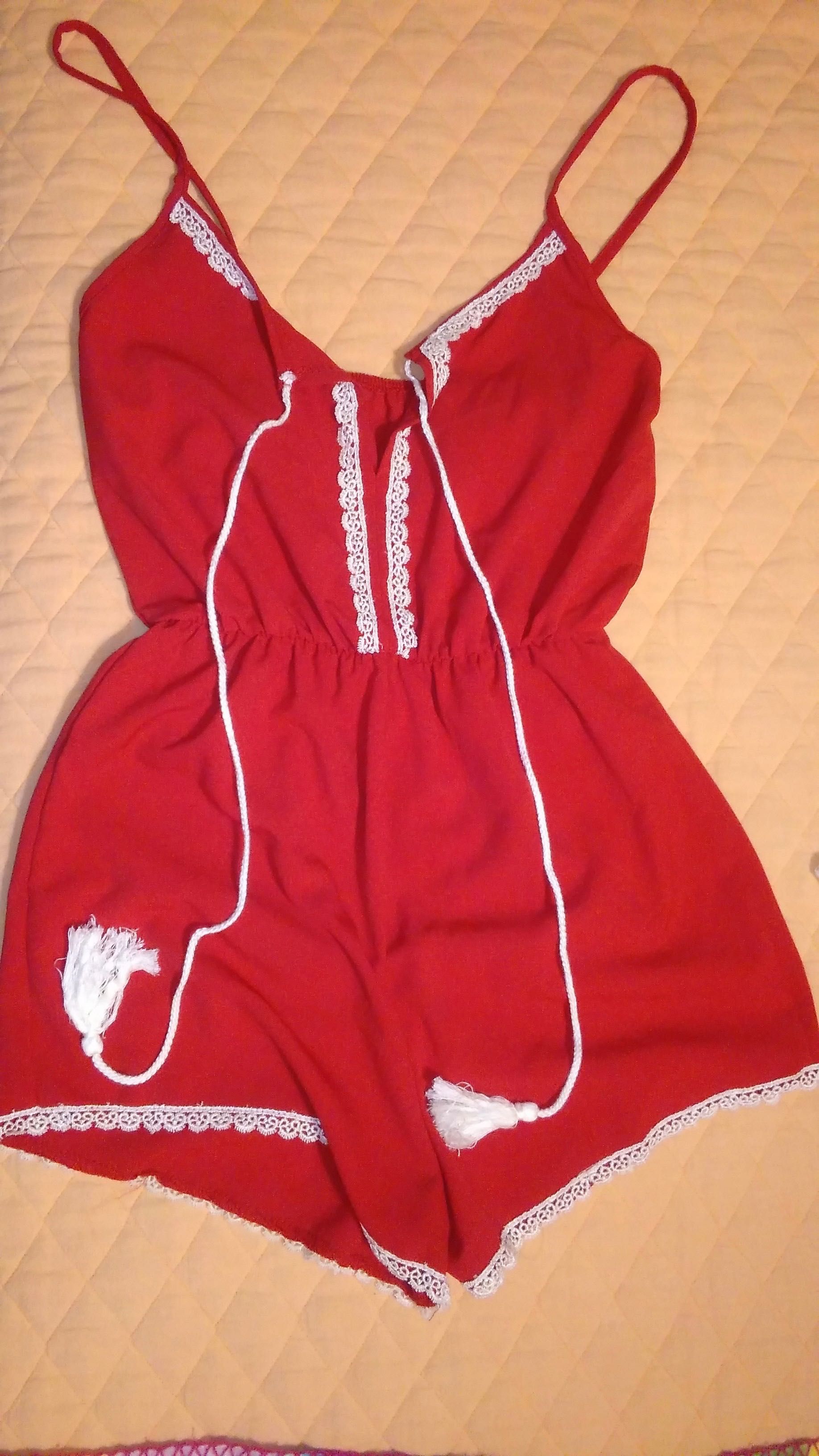 Macacão calção vermelho