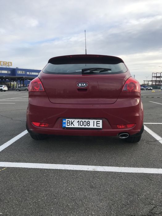КіА Cee’d 2009 1,6 газ /бензин, автомат
