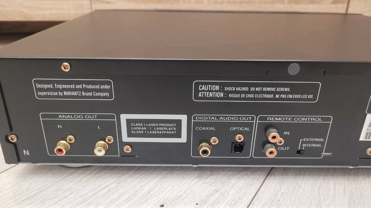CD програвач Marantz CD6003 (чорний)