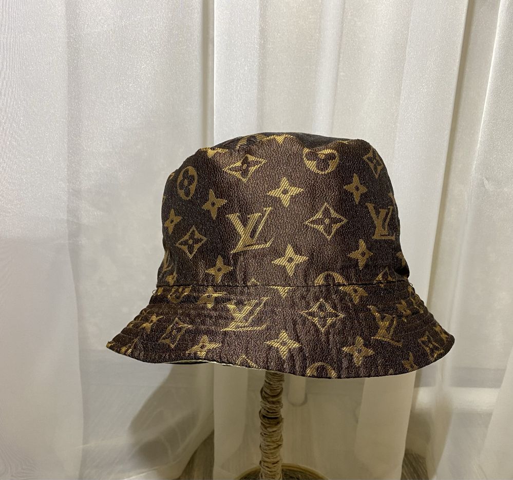 Панамка Louis Vuitton