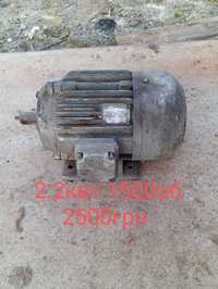Электродвигун 2.2-1500об електродвигатель мотор