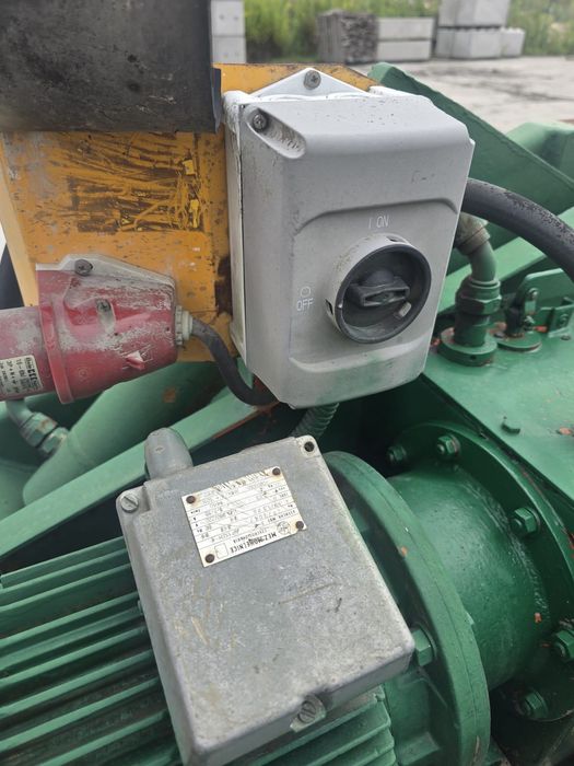 Gilotyna do prętów 32mm Weelu 32/60  60 ton