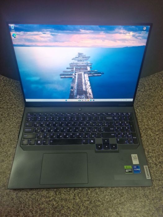 Ноутук Lenovo legion pro 5 16irx9