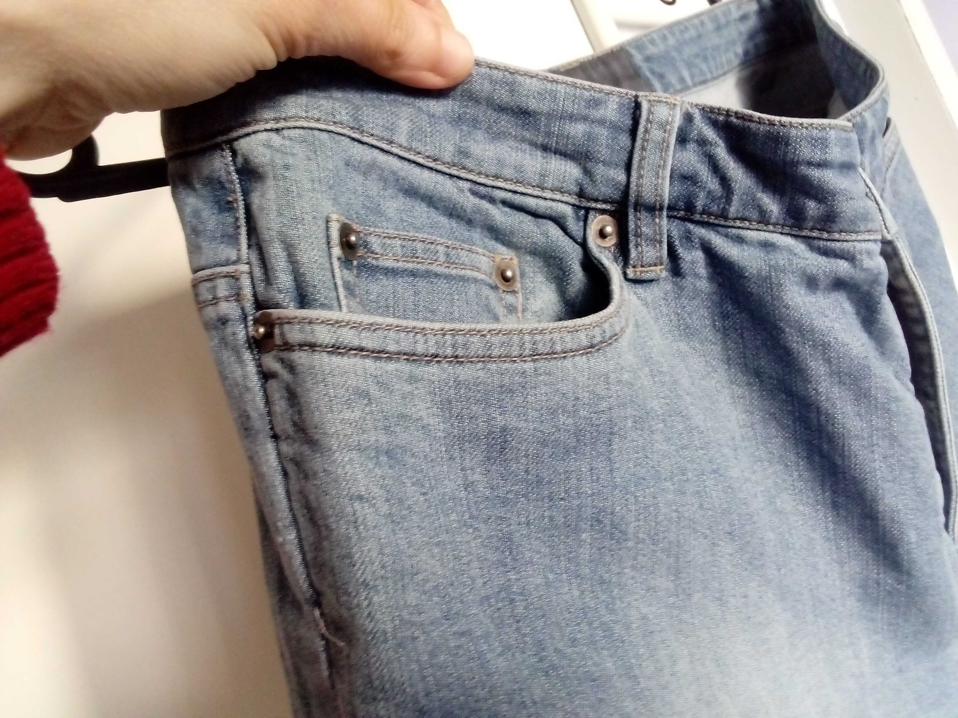 GRATIS Doroty Perkins jeansy szorty spodenki damskie dżinsowe 40