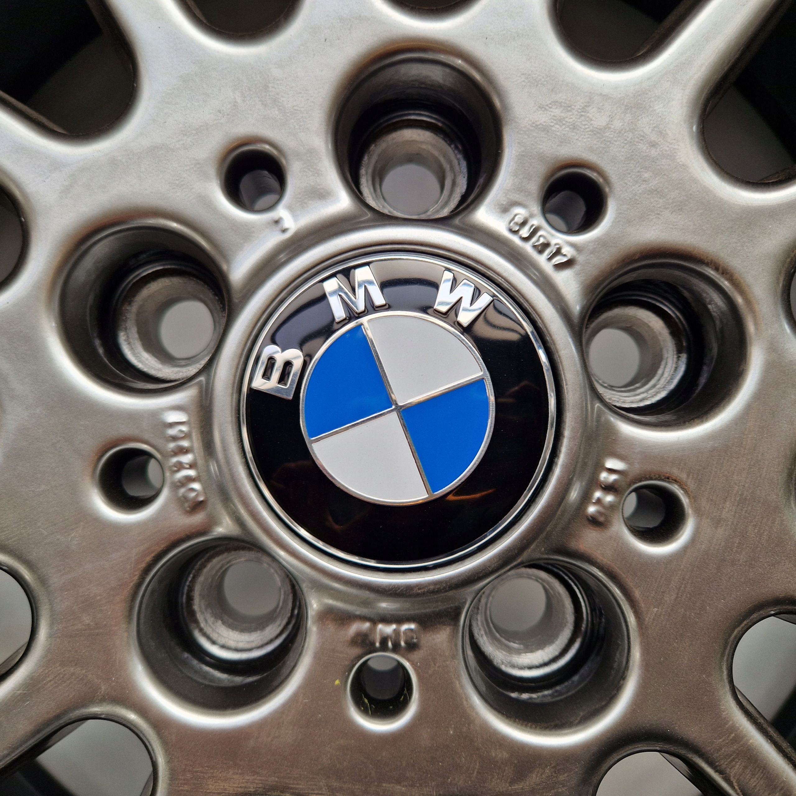 BMW 5 E39 Styling 32 5x120 17'' IS0 IS26 4X