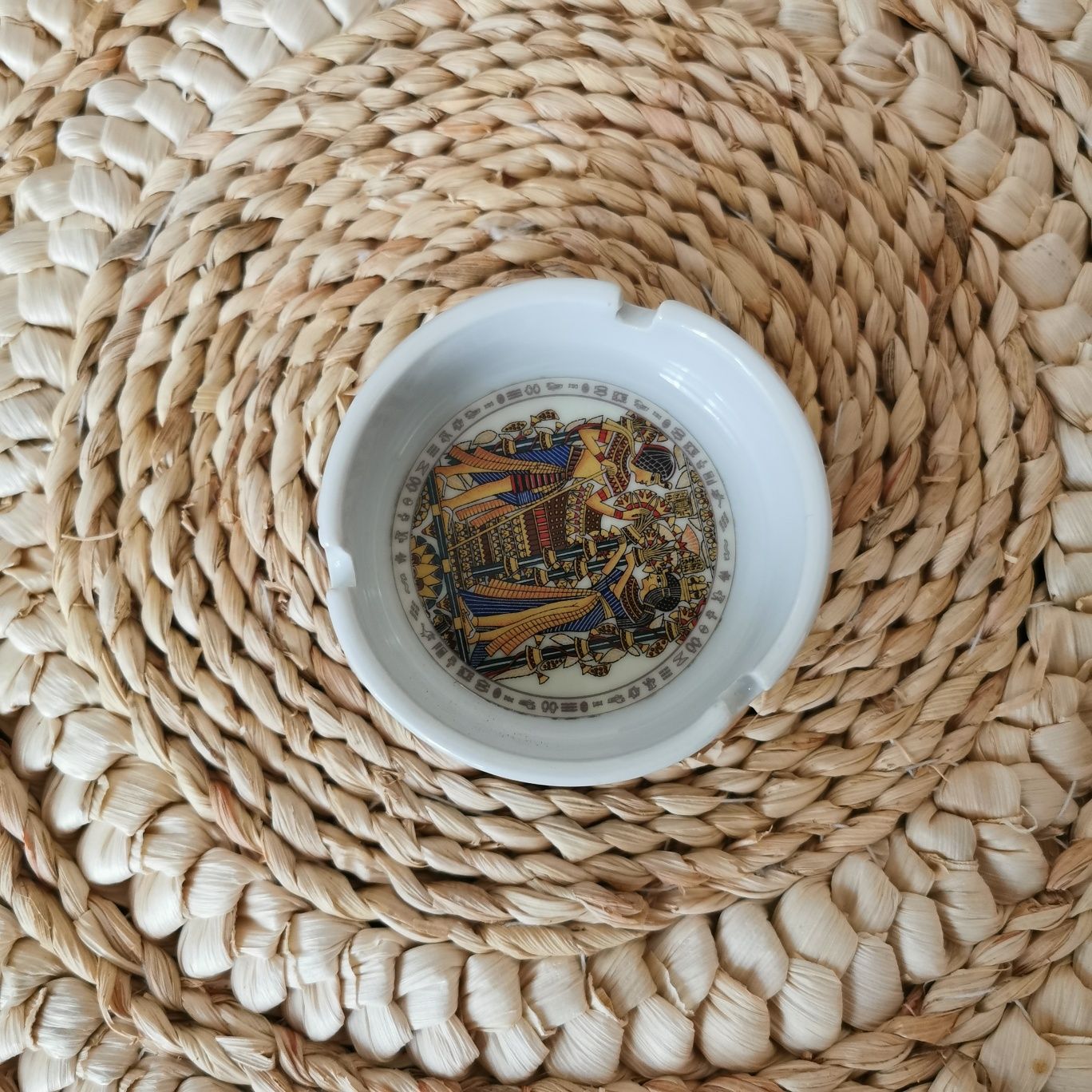 Popielniczka ceramiczna, Egipt, nowa