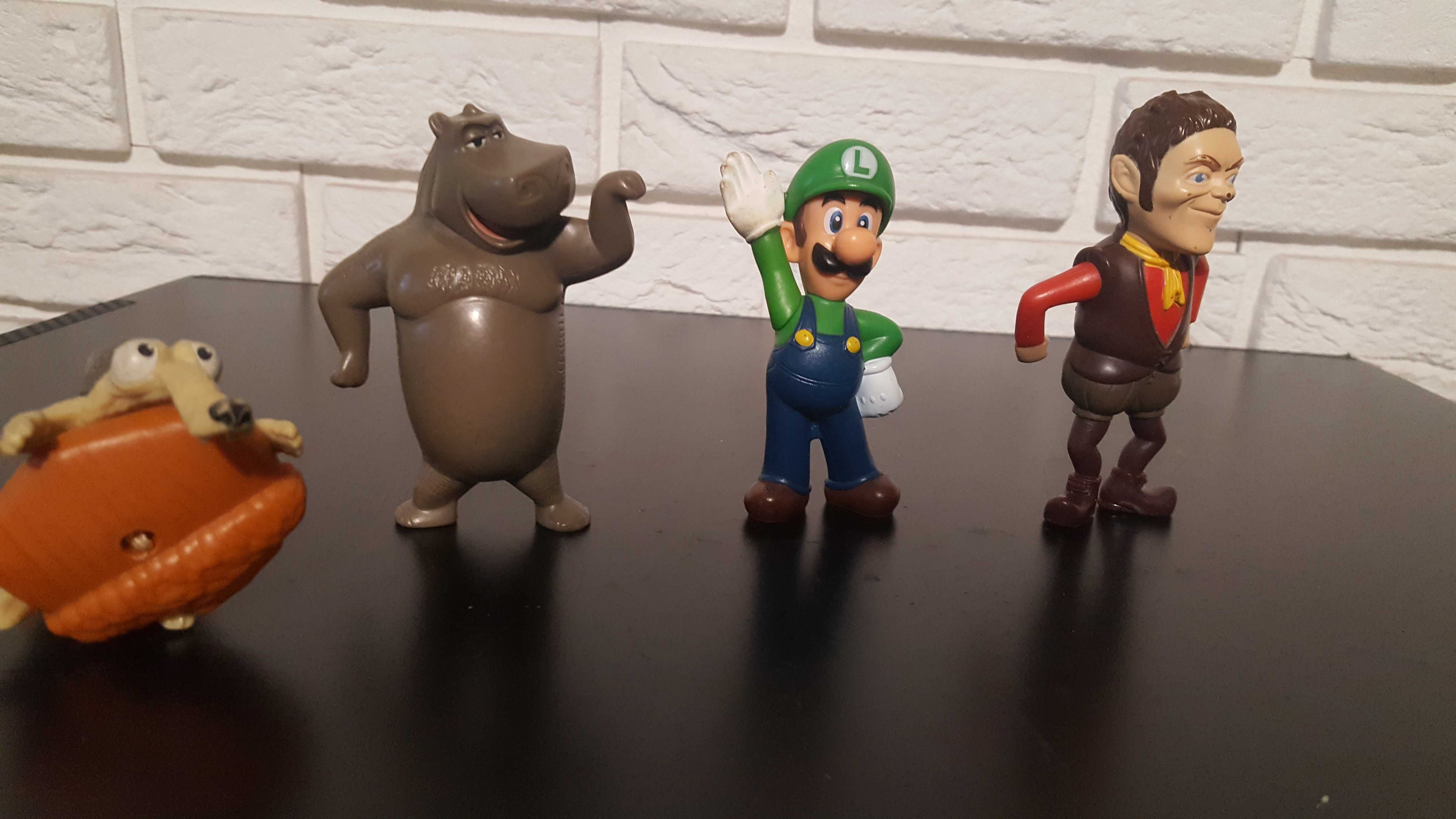 Zestaw Figurek Super Mario i inne