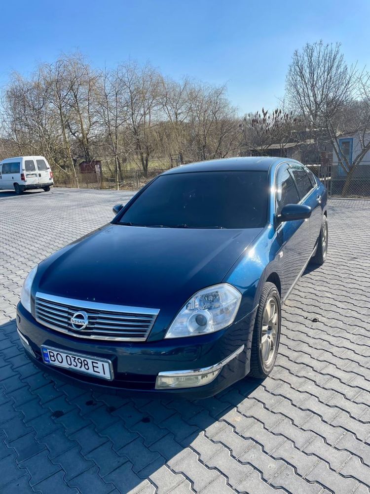 Nissan teana 3.5